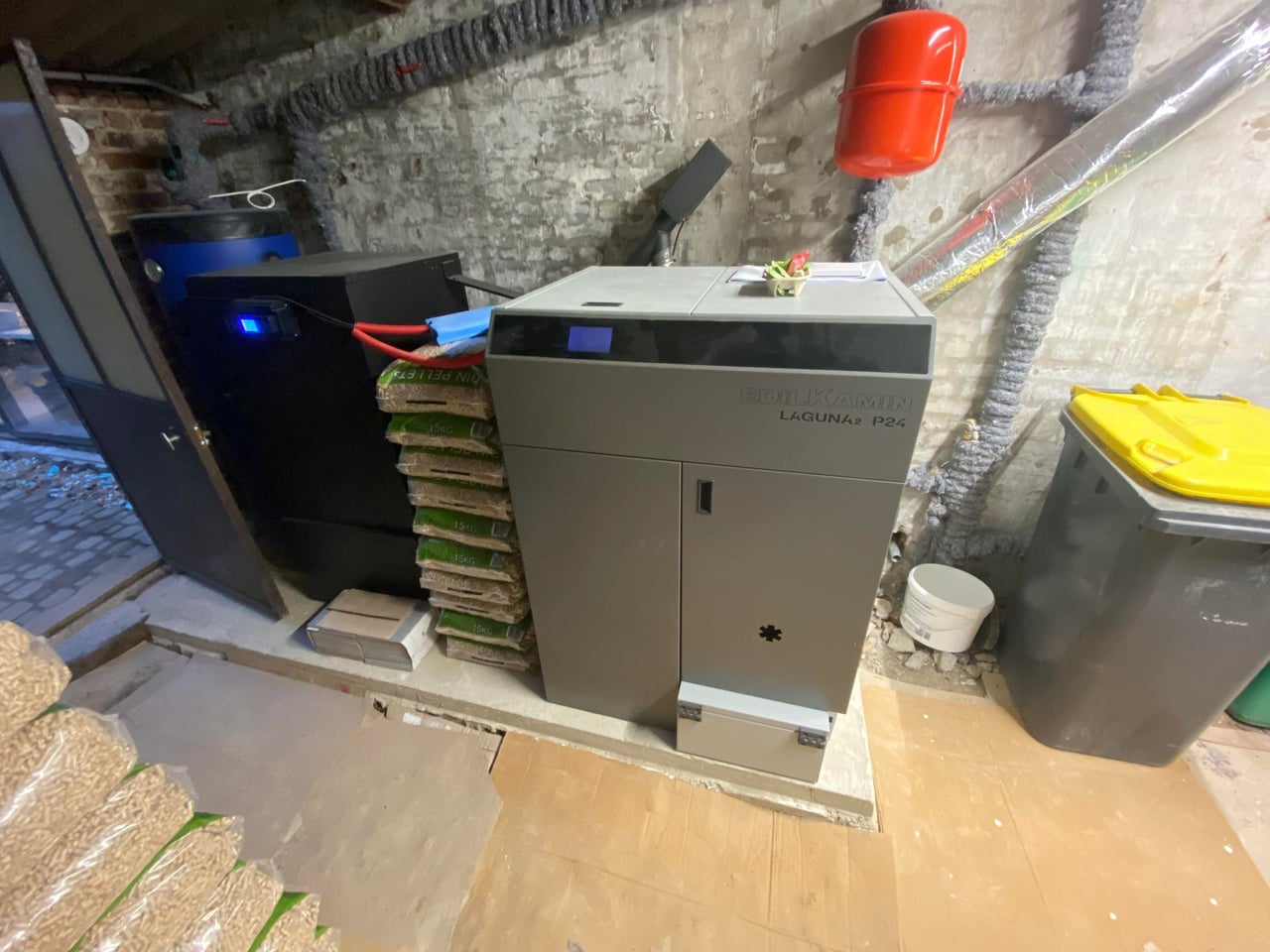 Chaudière à granulés Edilkamin Laguna2 P24 installée par Hapînov dans le Pas-de-Calais