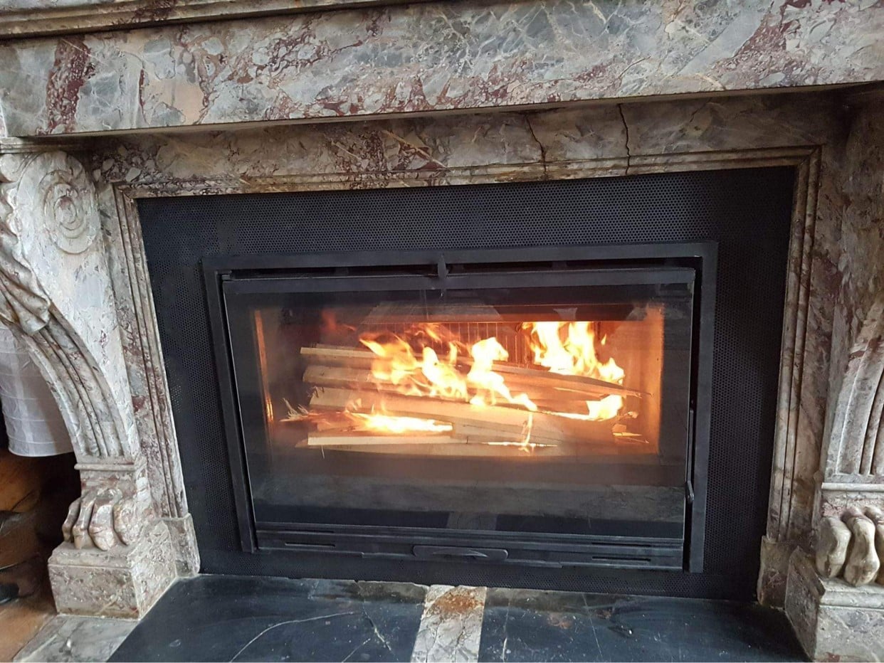 Insert à bois Godin installé par Hapînov dans le Pas-de-Calais
