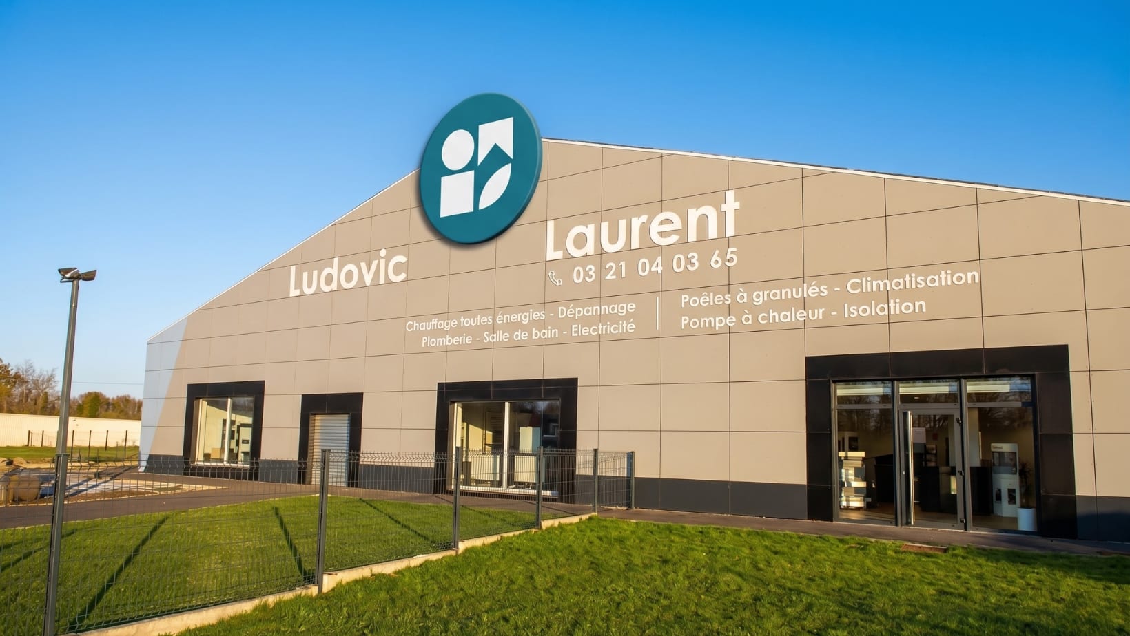 Siège Hapînov à Marest (Pas-de-Calais) : façade de l'agence Ludovic Laurent, chauffagiste RGE Béthune, Lens, Arras